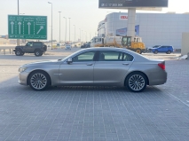 للبيع بي ام دبليو 7 Series 2010 item thumb 4