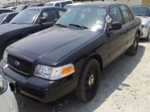 للبيع فورد Crown Victoria 2010