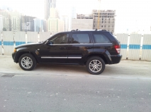 للبيع جيب Grand Cherokee 2008