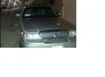 للبيع فورد Grand Marquis 2005