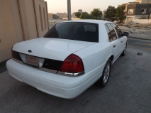 للبيع فورد Crown Victoria 2008