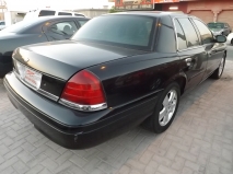 للبيع فورد Crown Victoria 2007