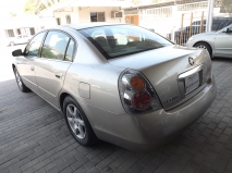 للبيع نيسان Altima 2006