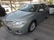 للبيع تويوتا camry 2010