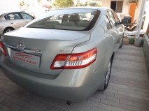 للبيع تويوتا camry 2010