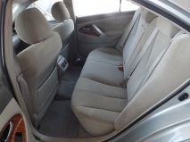 للبيع تويوتا camry 2010