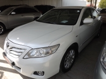 للبيع تويوتا camry 2010