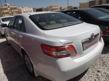 للبيع تويوتا camry 2011