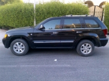 للبيع جيب Grand Cherokee 2010