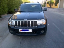 للبيع جيب Grand Cherokee 2010