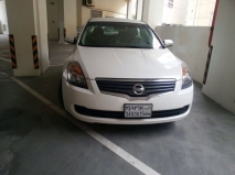 للبيع نيسان Altima 2009