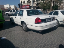 للبيع فورد Crown Victoria 2004