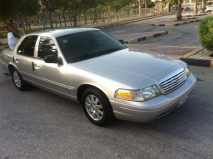 للبيع فورد Crown Victoria 2007