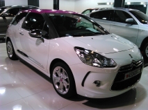 للبيع ستروين DS3 2013