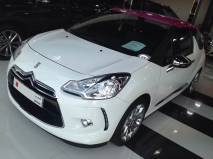 للبيع ستروين DS3 2013