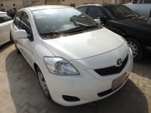 للبيع تويوتا Yaris 2010