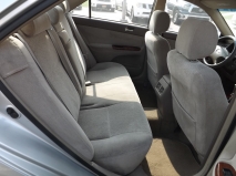 للبيع تويوتا camry 2006