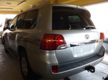 للبيع تويوتا Land Cruiser  2011