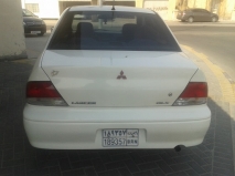 للبيع متسوبيشي Lancer 2002