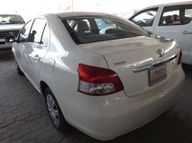 للبيع تويوتا Yaris 2010