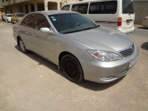 للبيع تويوتا camry 2004