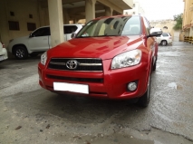 للبيع تويوتا RAV4 2010