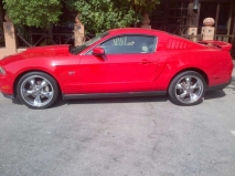 للبيع فورد Mustang  2010