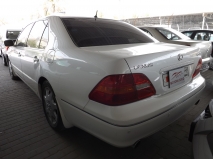 للبيع لكزس LS 2003