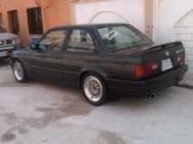 للبيع بي ام دبليو 325 1991