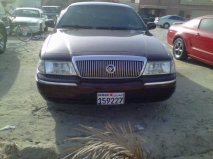 للبيع فورد Crown Victoria 2003