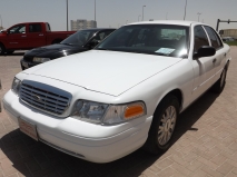 للبيع فورد Crown Victoria 2005