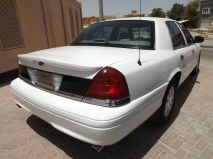 للبيع فورد Crown Victoria 2005