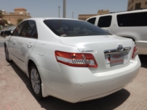 للبيع تويوتا camry 2010